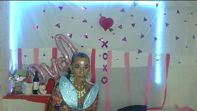 Snapshot of Lobaveterana_sex chatting on 02-14-25, 12:19 Lobaveterana sex online show from 02-14-25, 12:19