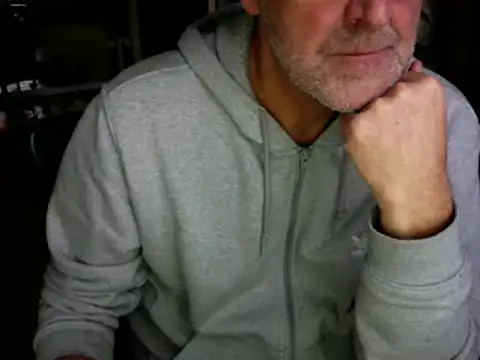 Snapshot of Traumsommer2 chatting on 12-11-24, 02:22 Traumsommer2 online show from 12-11-24, 02:22