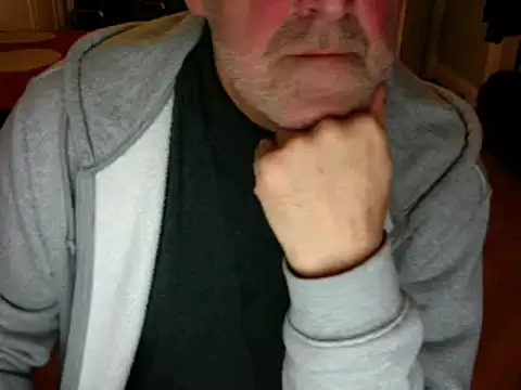 Snapshot of Traumsommer2 chatting on 01-06-25, 04:13 Traumsommer2 online show from 01-06-25, 04:13