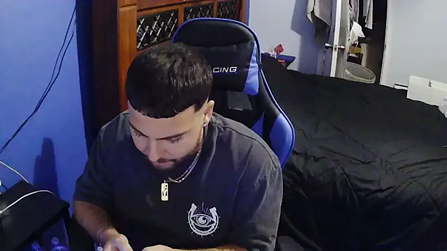 MasterKvn online show from 01-30-25, 01:11