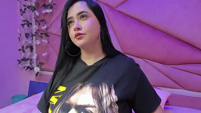 Victoria Rossy online show from 10-06-25, 07:33