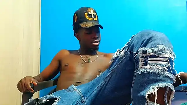 Snapshot of jaycolinss chatting on 02-03-26, 08:47 jaycolinss online show from 02-03-26, 08:47