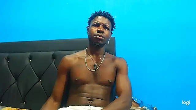 Snapshot of jaycolinss chatting on 02-13-26, 08:38 jaycolinss online show from 02-13-26, 08:38