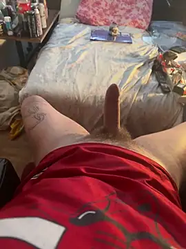 Snapshot of romanhrdcore chatting on 02-05-25, 12:17 romanhrdcore online show from 02-05-25, 12:17