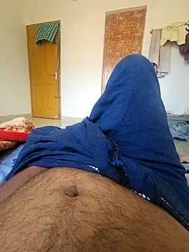 Snapshot of Mallu_ajanraj143 chatting on 12-10-24, 03:41 Mallu ajanraj143 online show from 12-10-24, 03:41