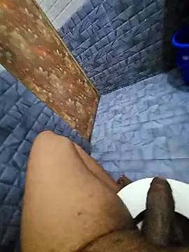 Snapshot of Mallu_ajanraj143 chatting on 12-23-24, 07:09 Mallu ajanraj143 online show from 12-23-24, 07:09