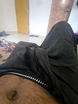 Snapshot of Mallu_ajanraj143 chatting on 02-25-25, 08:25 Mallu ajanraj143 online show from 02-25-25, 08:25