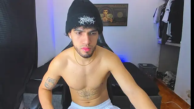 daddy jhons online show from 10-10-25, 05:34