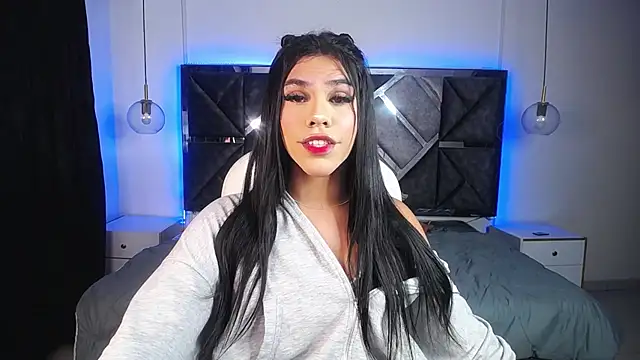 MIA YOURHOTTIE online show from 01-30-25, 02:06