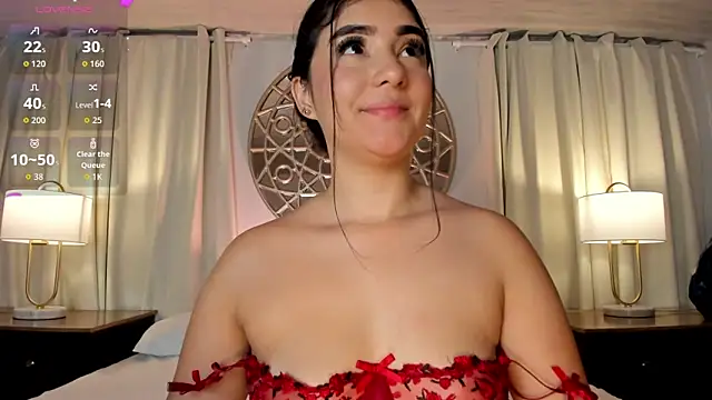 Belliinda 21 online show from 12-18-25, 06:47