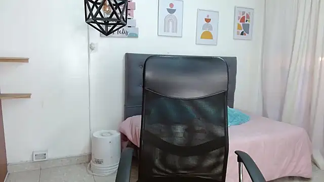Tania Goddess  online show from 09-14-25, 02:16