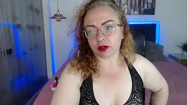 Tania Goddess  online show from 10-06-25, 02:03