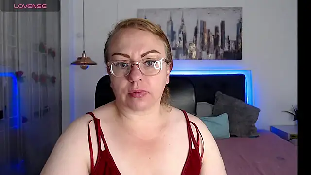 Tania Goddess  online show from 10-08-25, 01:31