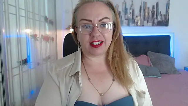 Tania Goddess  online show from 10-12-25, 01:32