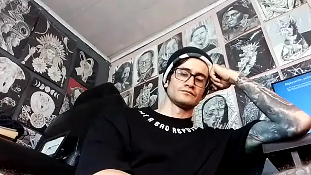 Loggan donnelly online show from 02-08-26, 03:59