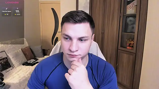 handsome guy01 online show from 09-30-25, 02:27