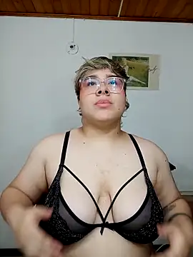 amalia love online show from 02-22-25, 11:03