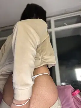 Snapshot of Praga_Pink chatting on 02-15-26, 07:51 Praga Pink online show from 02-15-26, 07:51