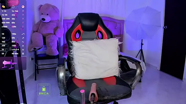 Snapshot of Sophia_hot_lover chatting on 03-02-25, 10:56 Sophia hot lover online show from 03-02-25, 10:56