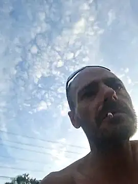 Snapshot of kjs_daddy123 chatting on 06-20-26, 12:47 kjs daddy123 online show from 06-20-26, 12:47