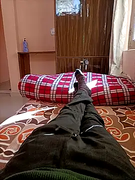 RRahullove69 online show from 12-02-25, 07:47