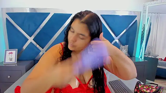 Tiffanymiller00 online show from 03-13-26, 01:51