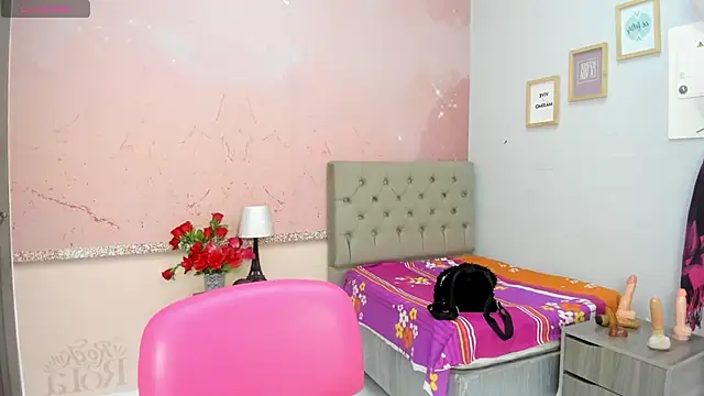 lauren rios7 online show from 11-14-25, 01:21