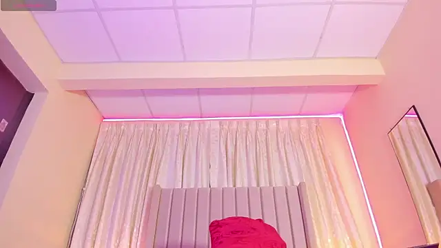 Aliison Smith online show from 01-11-25, 02:52