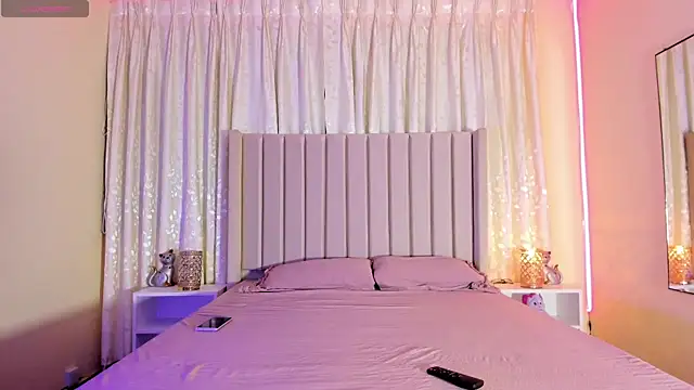 Aliison Smith online show from 01-25-25, 03:19