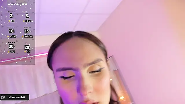 Aliison Smith online show from 03-09-25, 05:11