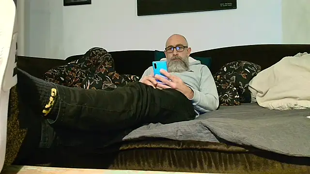 Kingsscepter online show from 12-01-25, 05:51