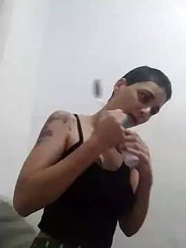 Luci foxx online show from 01-14-25, 04:57