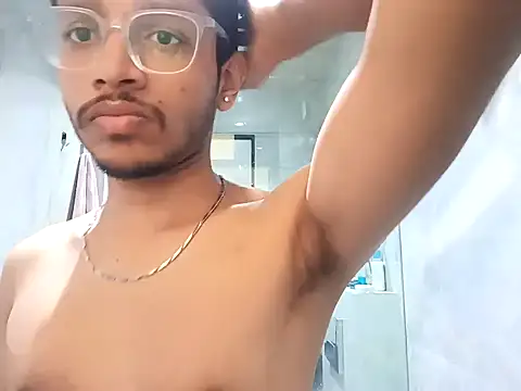 skinnyyyyyyyyy online show from 01-21-25, 04:10