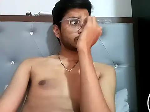 skinnyyyyyyyyy online show from 01-26-25, 03:59