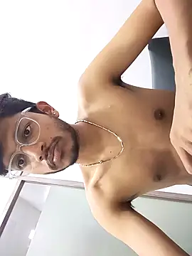 skinnyyyyyyyyy online show from 02-01-25, 10:37