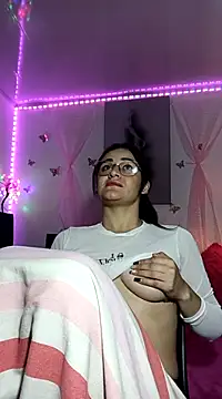 Hanna Kinsley online show from 12-13-24, 07:36