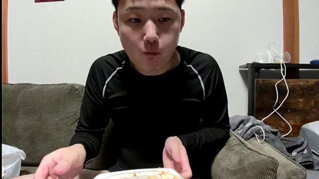 tuki fu online show from 02-11-25, 12:16