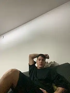 LCarreraa online show from 02-01-25, 07:26