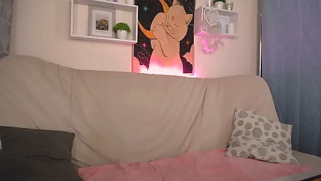 EmmaKeam online show from 01-27-25, 12:05