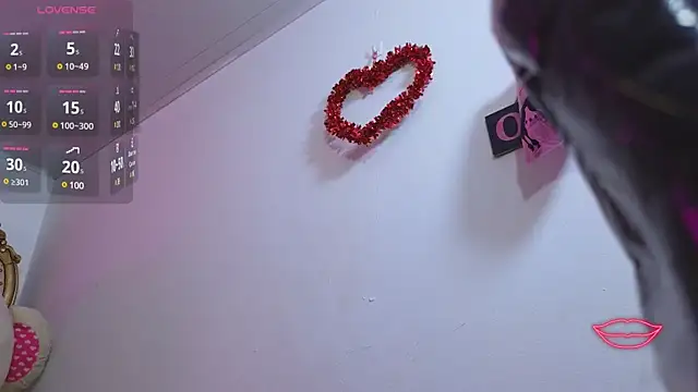 Jazmin tay online show from 03-10-25, 10:24