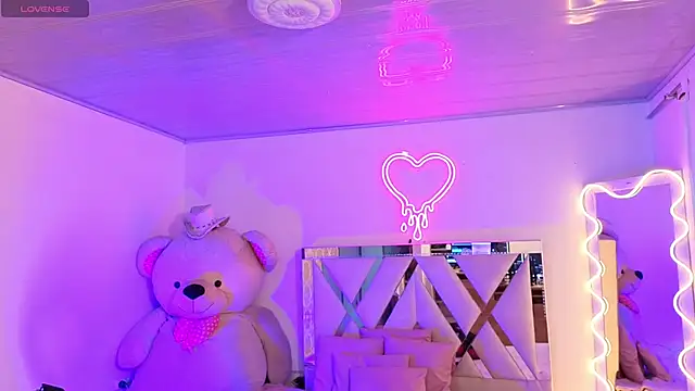 Jazmin tay online show from 10-29-25, 11:56