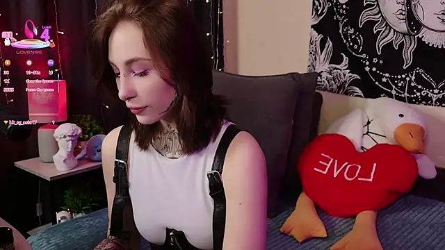 Snapshot of Succvbu7 chatting on 03-09-25, 04:49 Succvbu7 online show from 03-09-25, 04:49