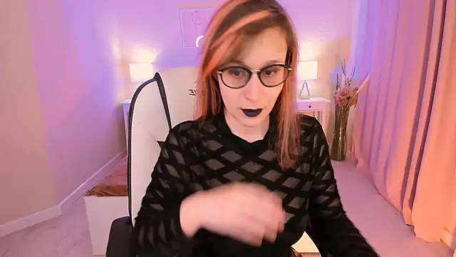 Snapshot of Dora_Marcelli chatting on 02-07-25, 06:45 Dora Marcelli online show from 02-07-25, 06:45