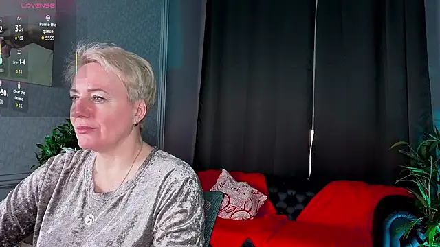 Nika Smit online show from 02-13-26, 09:16