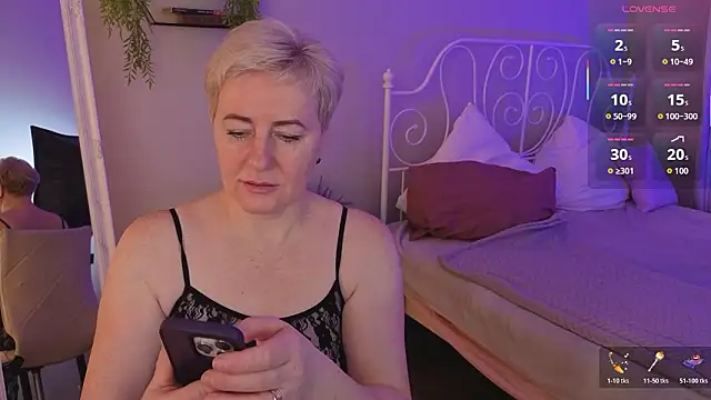 Nika Smit online show from 02-21-26, 05:41