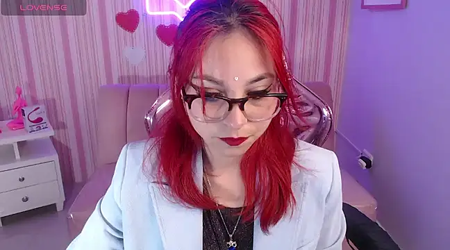 Snapshot of abril_ch_ chatting on 01-20-25, 10:40 abril ch online show from 01-20-25, 10:40
