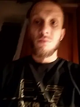 hoot denis28 online show from 12-21-24, 03:47