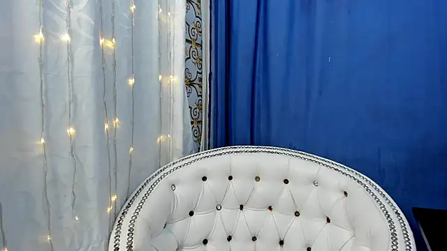 Analia18  online show from 02-13-25, 06:16