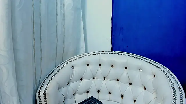 Analia18  online show from 03-01-25, 03:38