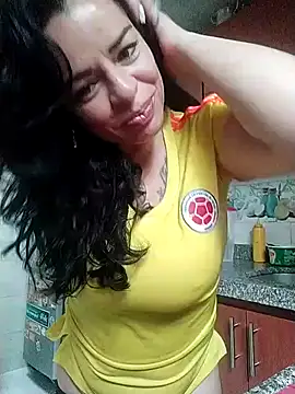 NATHALIA-28  online show from 02-10-25, 04:14